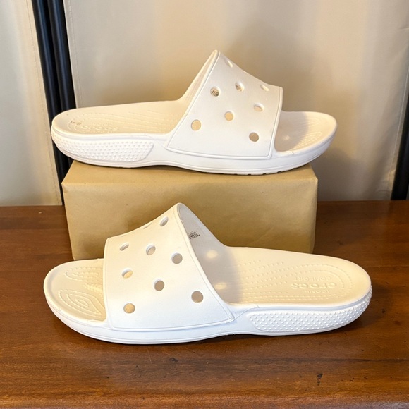 CROCS Classic White Slide Sandals - Picture 1 of 5